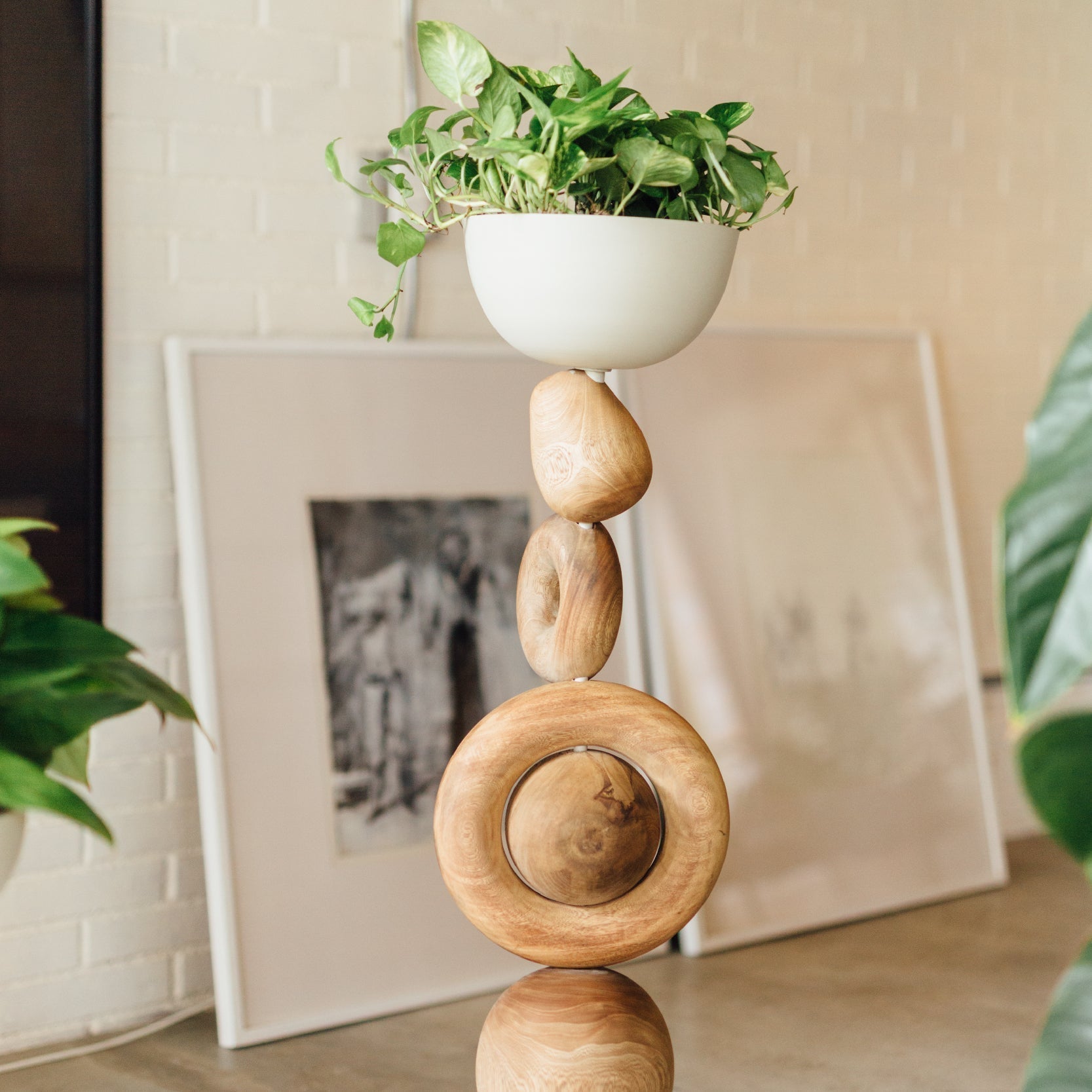 Basalto planter 100 cm