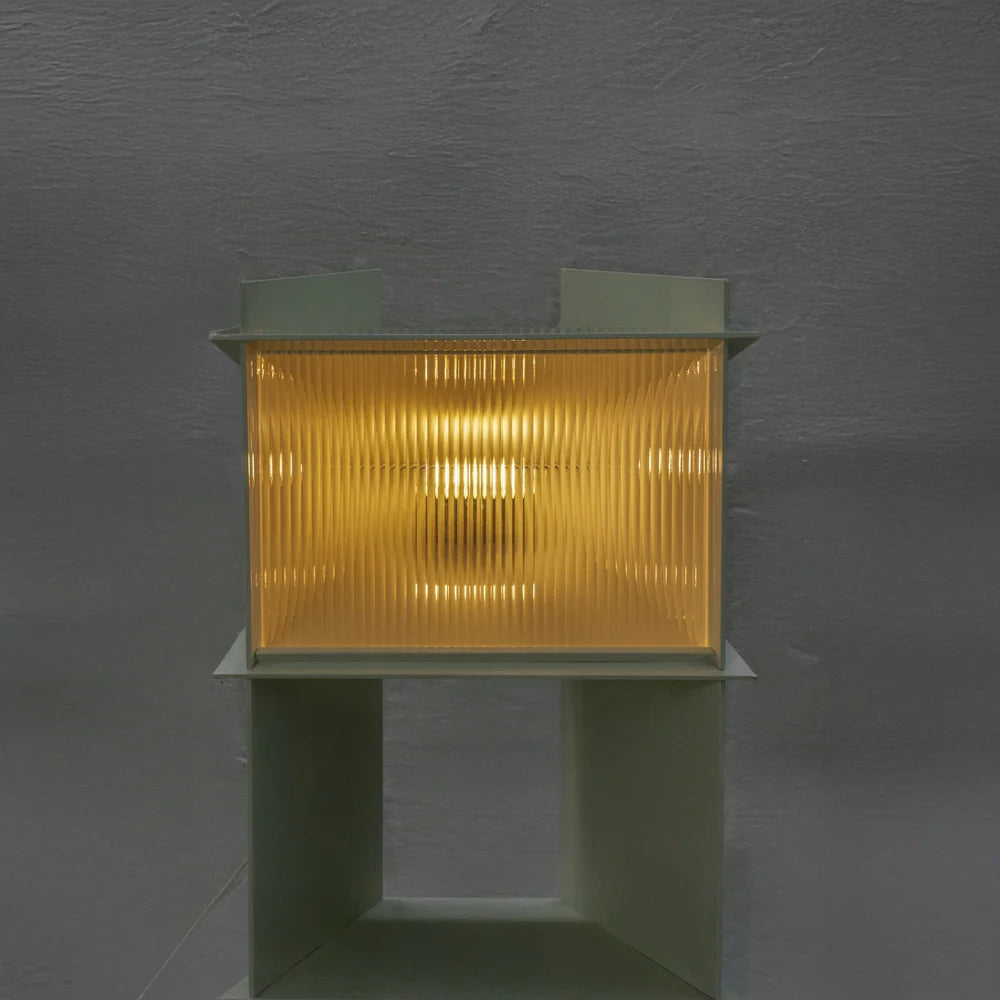 Vigía Floor Lamp
