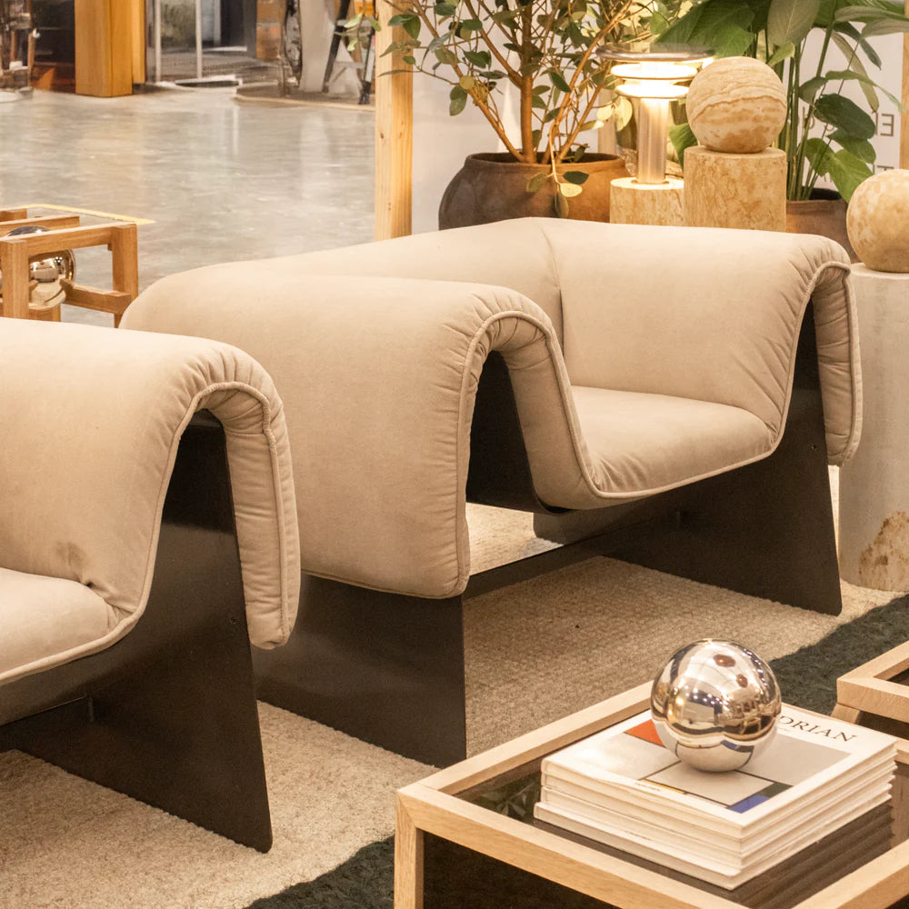 Páramo Armchair