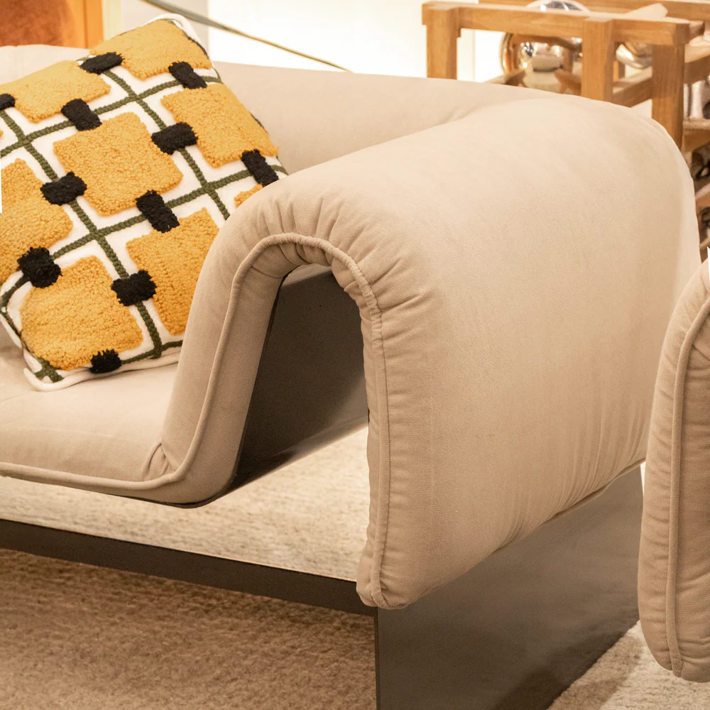 Páramo Armchair