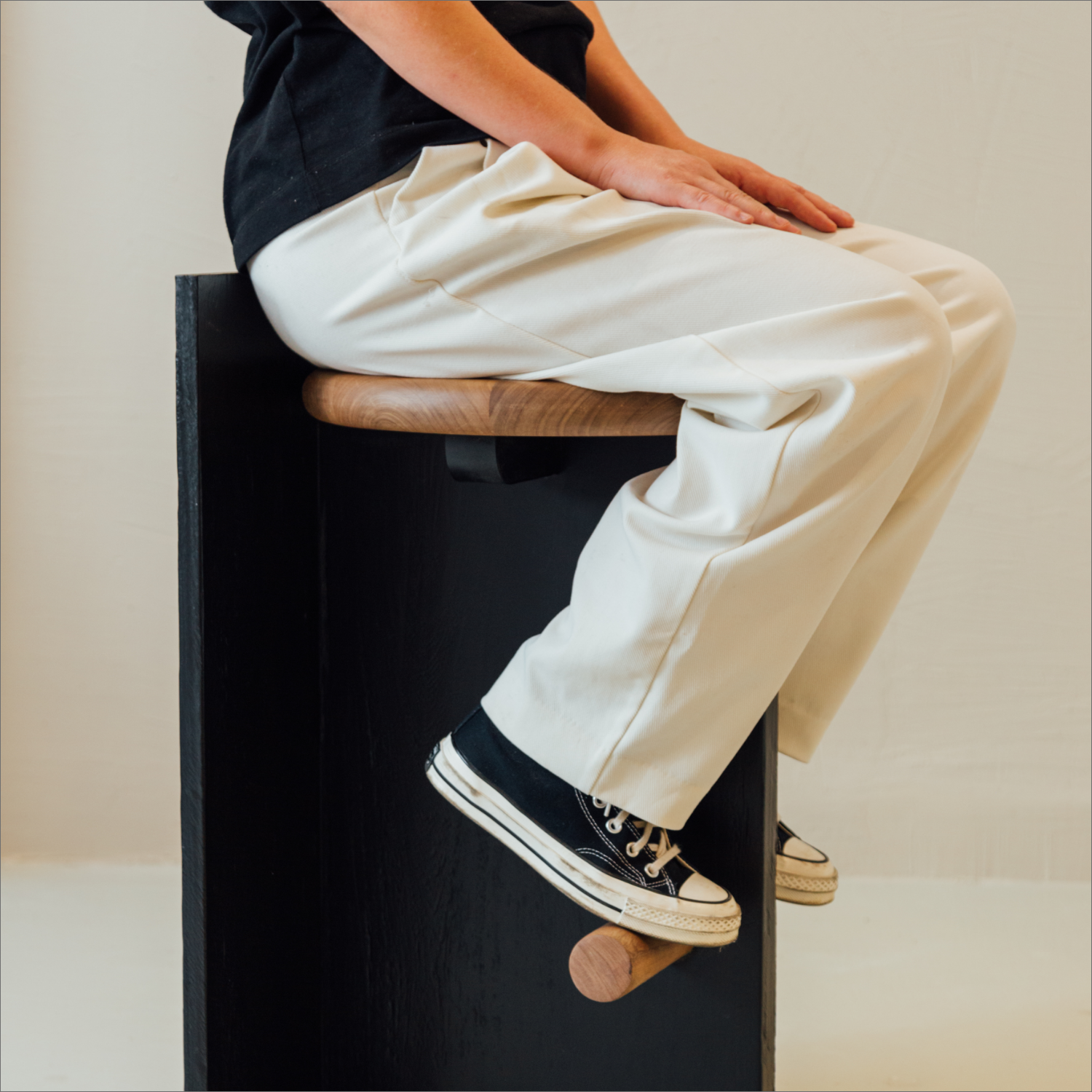 Mucuri stool