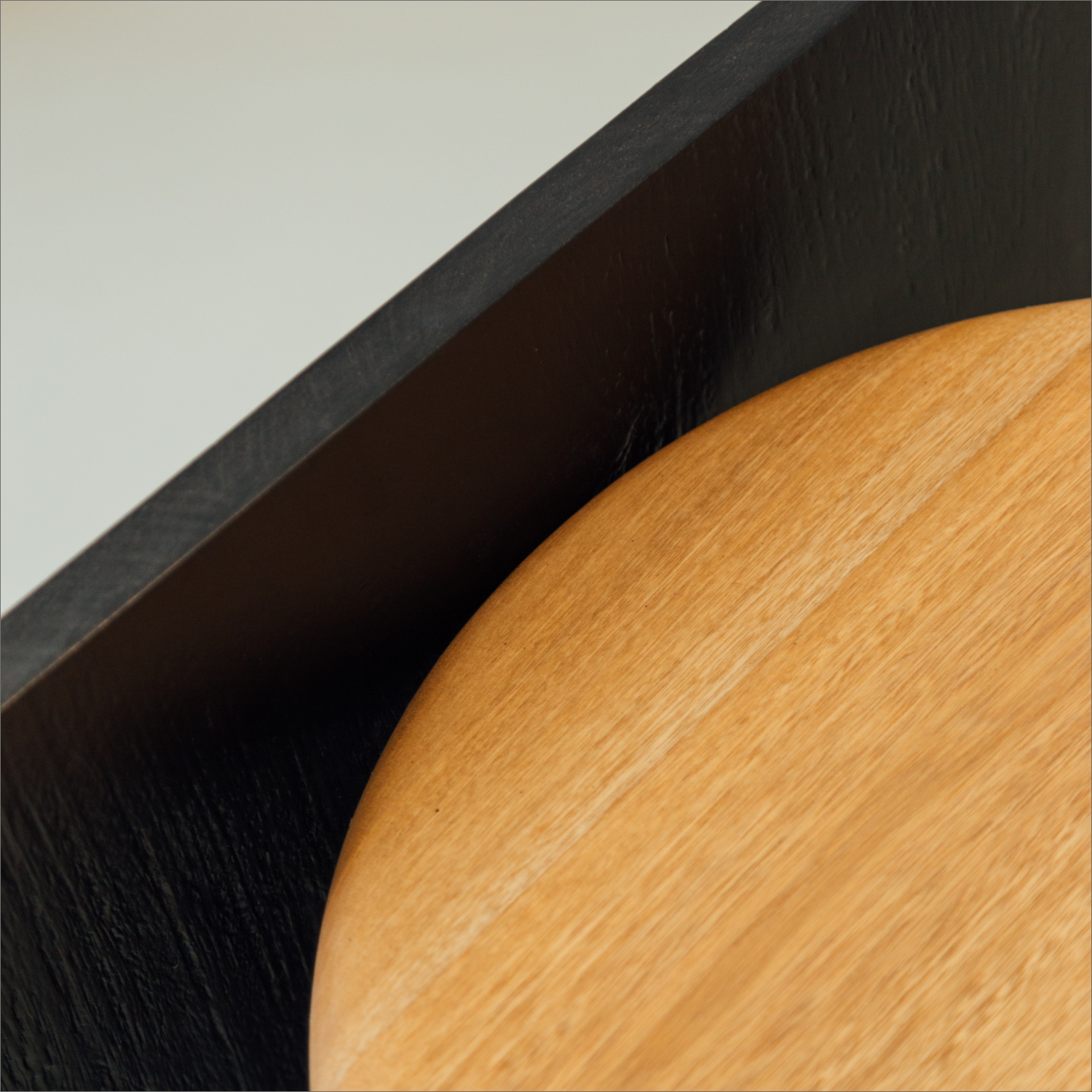 Mucuri stool
