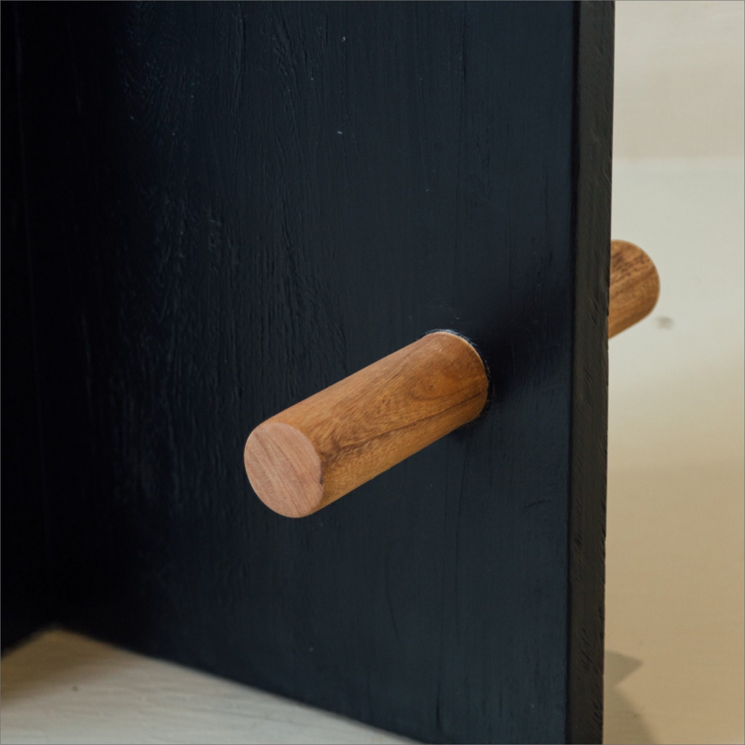 Mucuri stool
