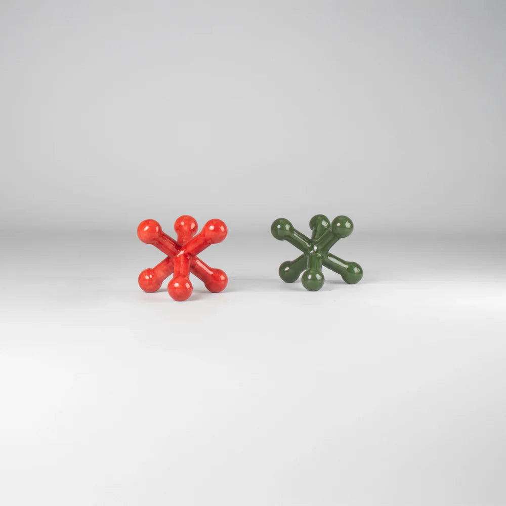 Catapis decorative figures
