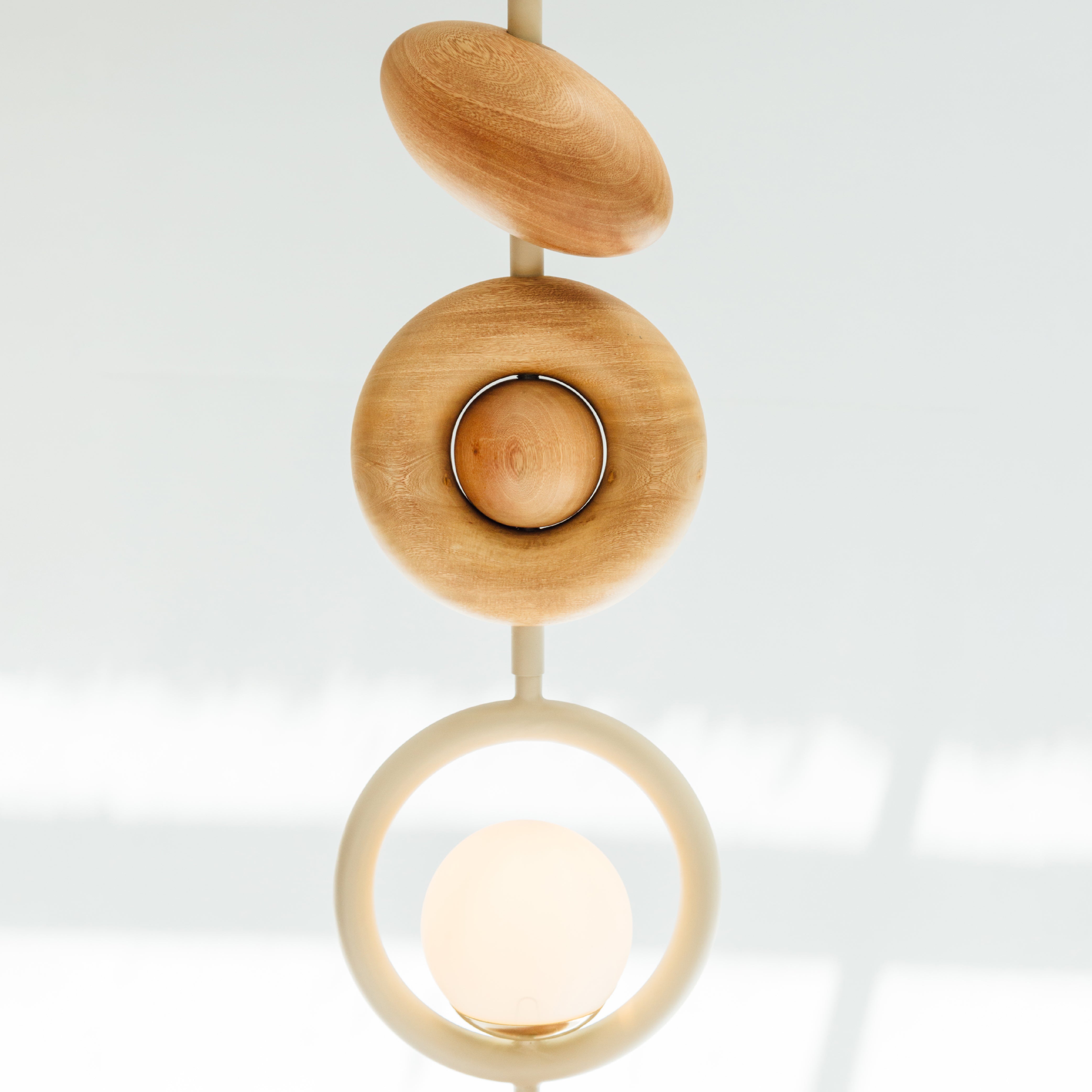 Bora floor lamp