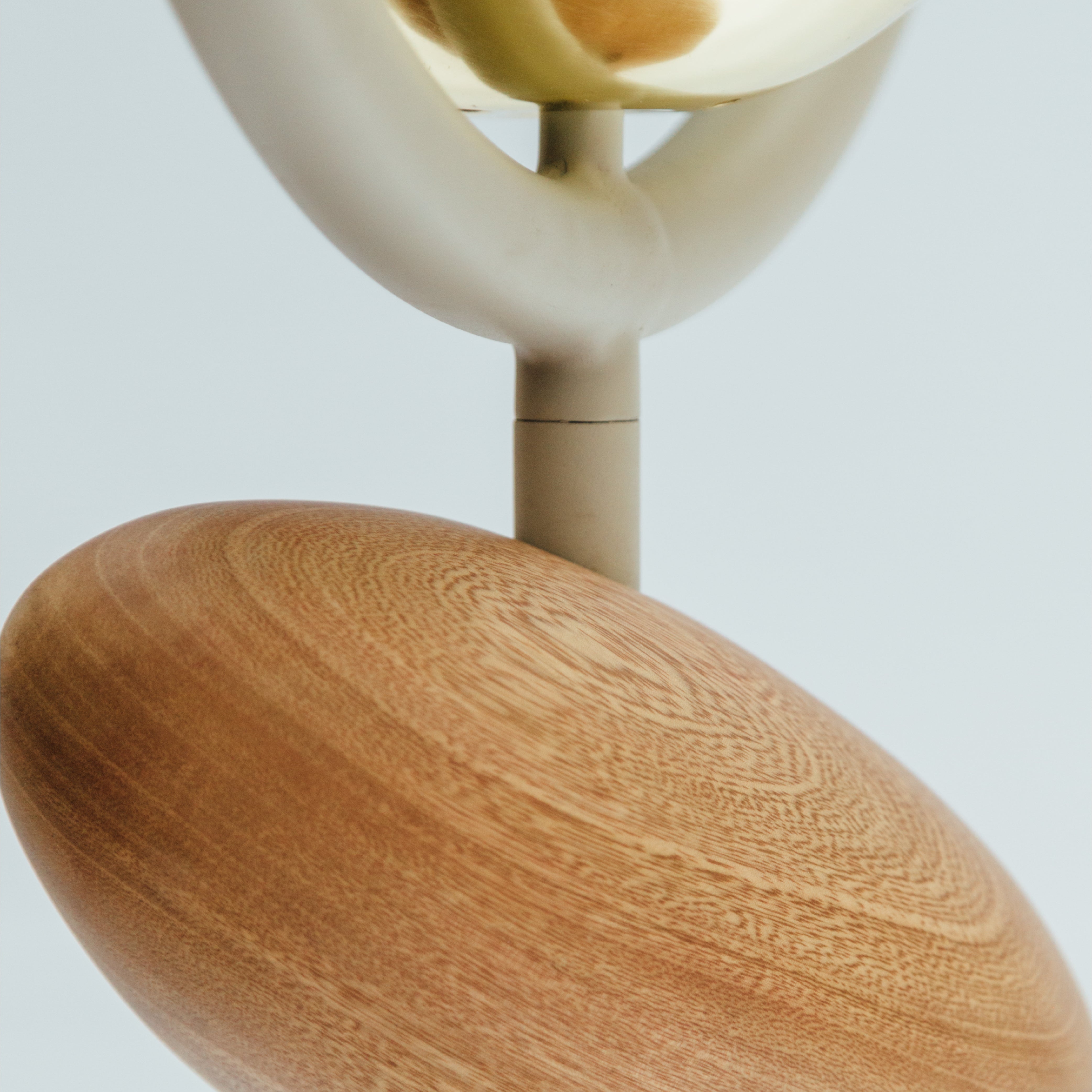 Bora floor lamp
