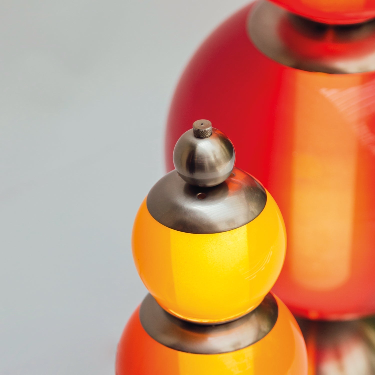 Nostra table lamp