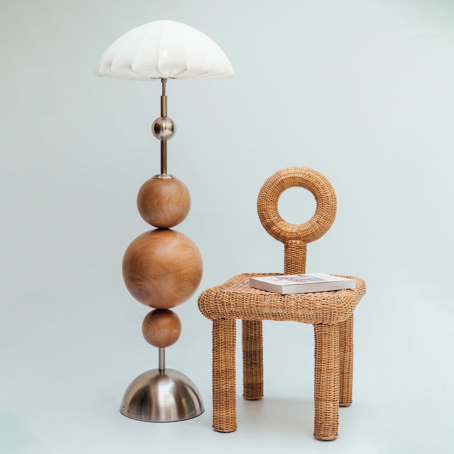 Cataluña floor lamp