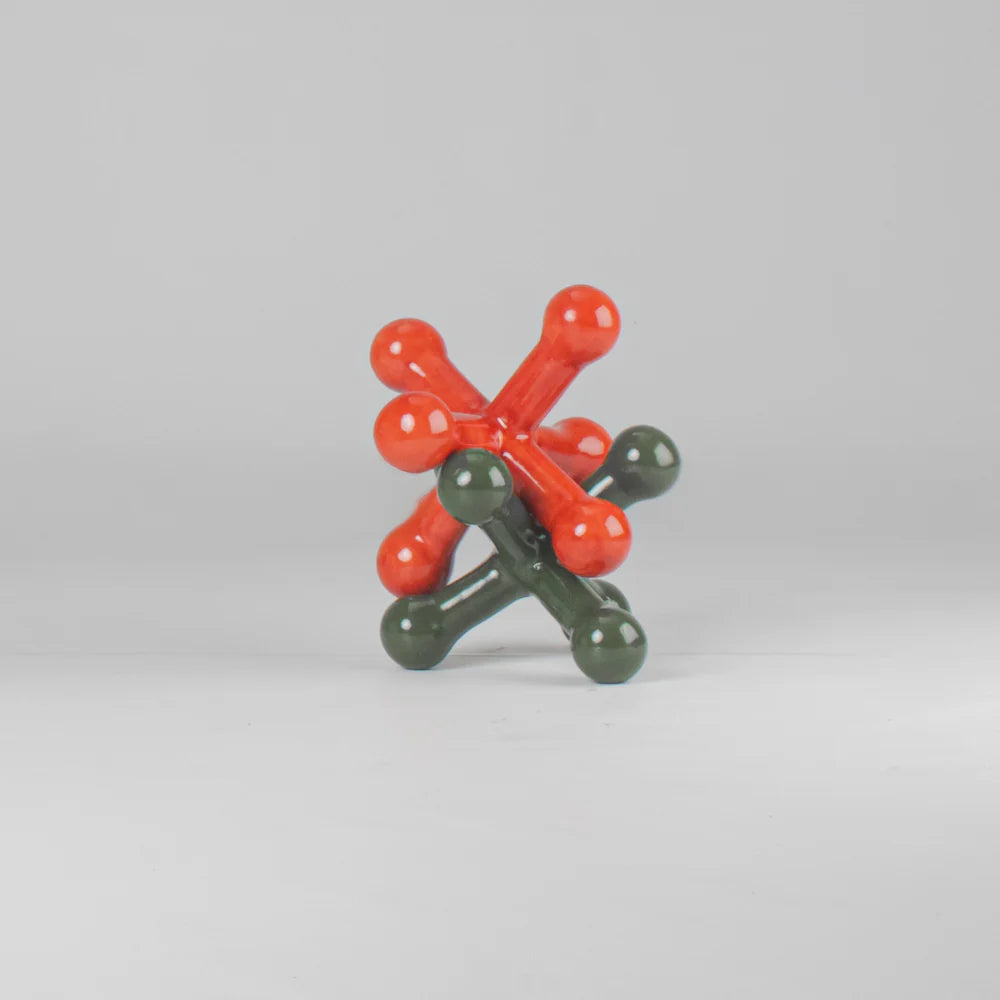Catapis decorative figures