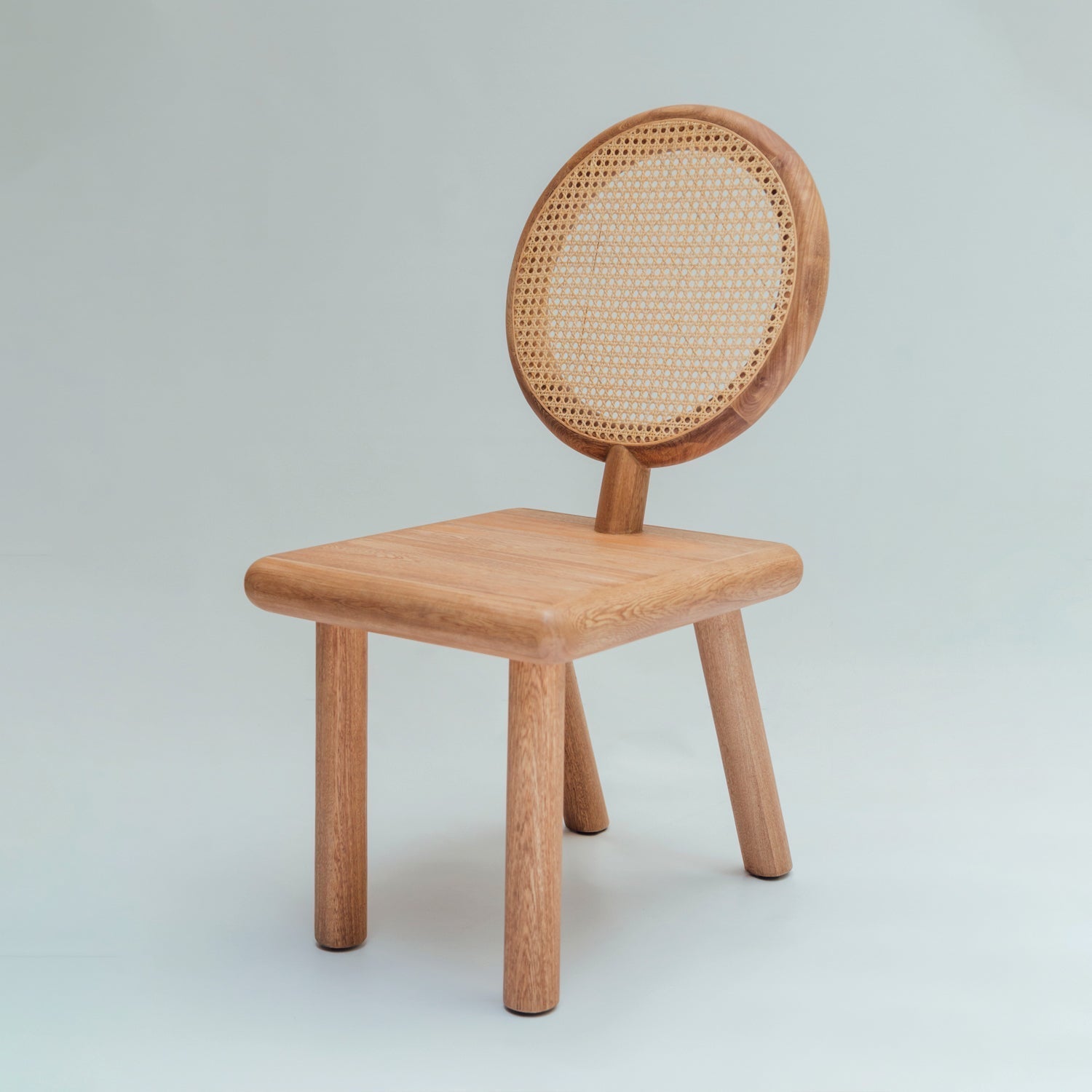 Asís wooden chair