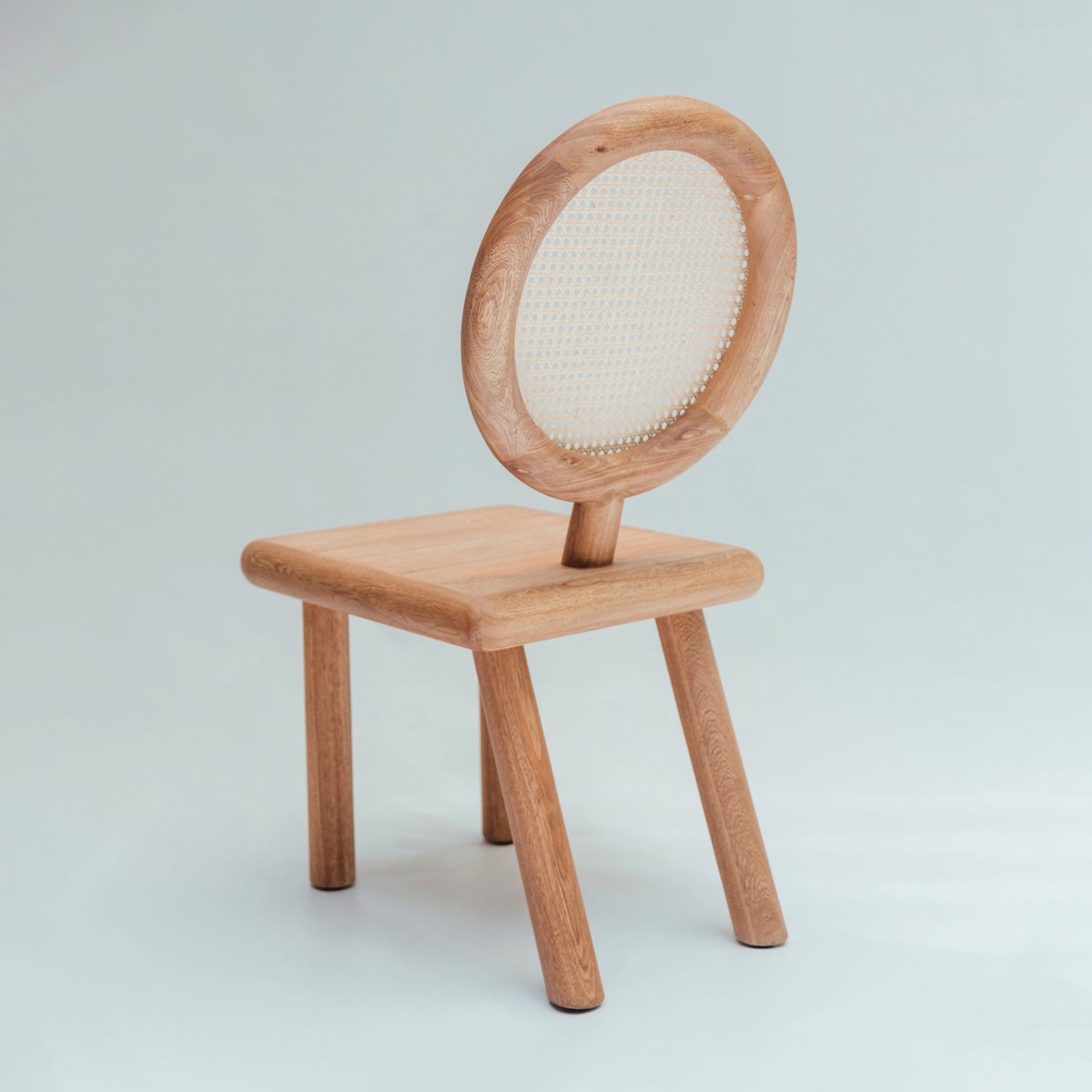 Asís wooden chair