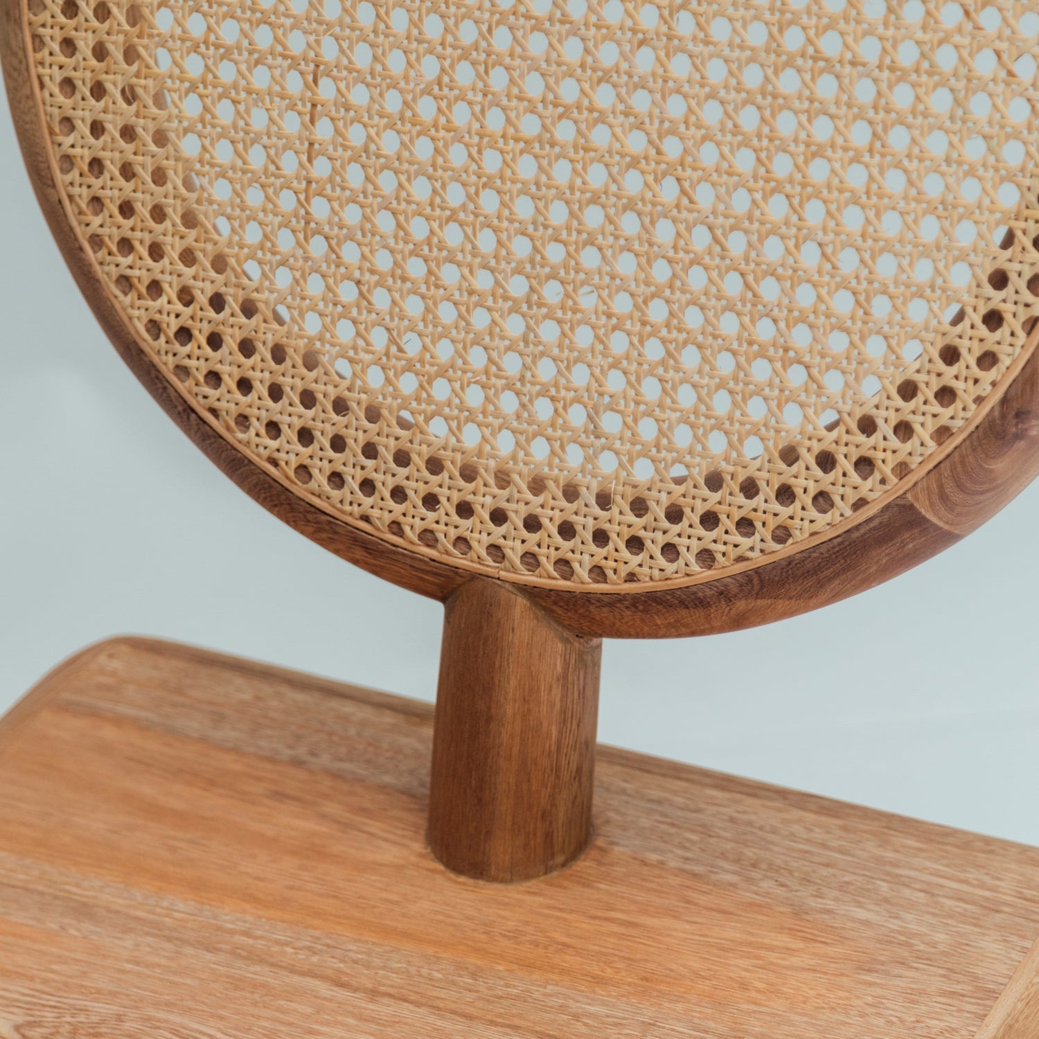 Asís wooden chair